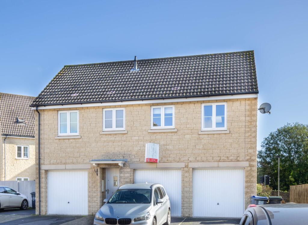 Main image of property: Poole Road, Malmesbury, SN16