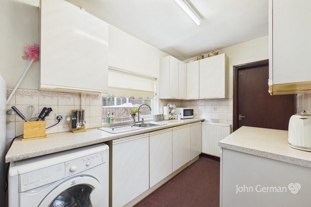 House in Derby - View 5