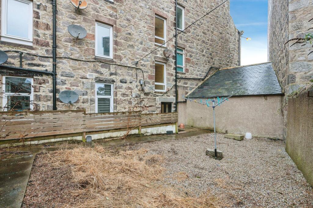 Rosemount Place, Aberdeen, AB25 - View 2