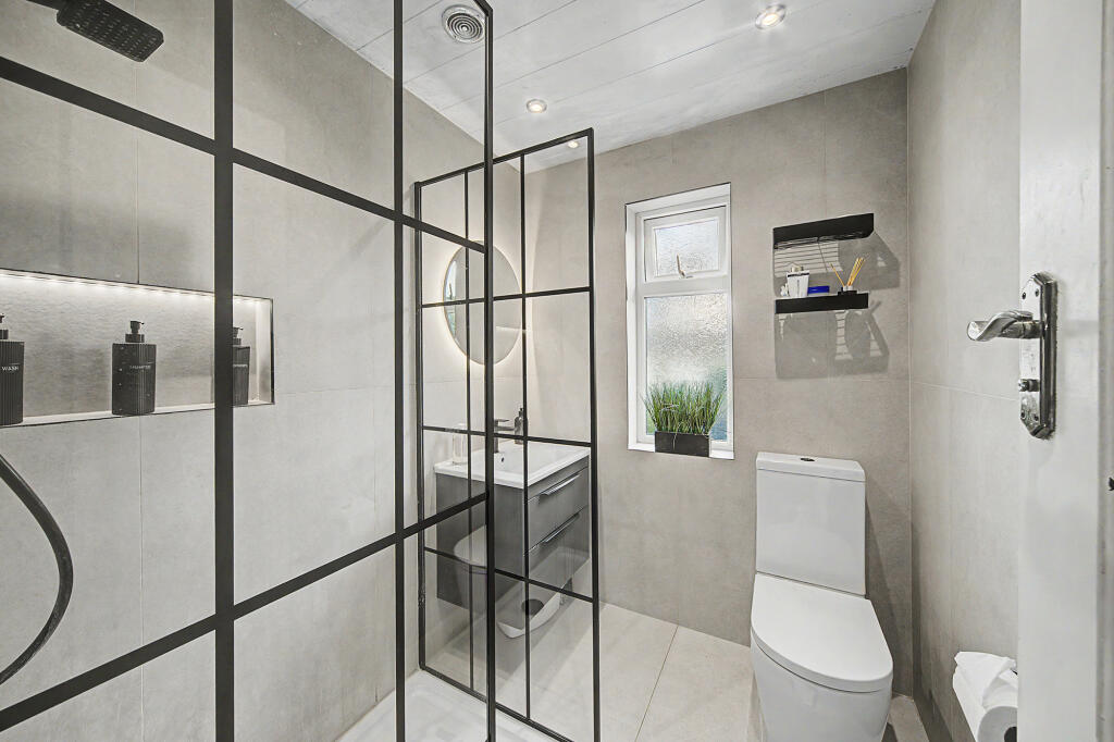 House in Burnley, Hapton - More