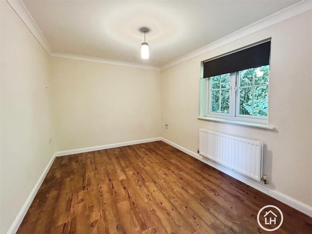 Apartment in Swale, Kent - View 5