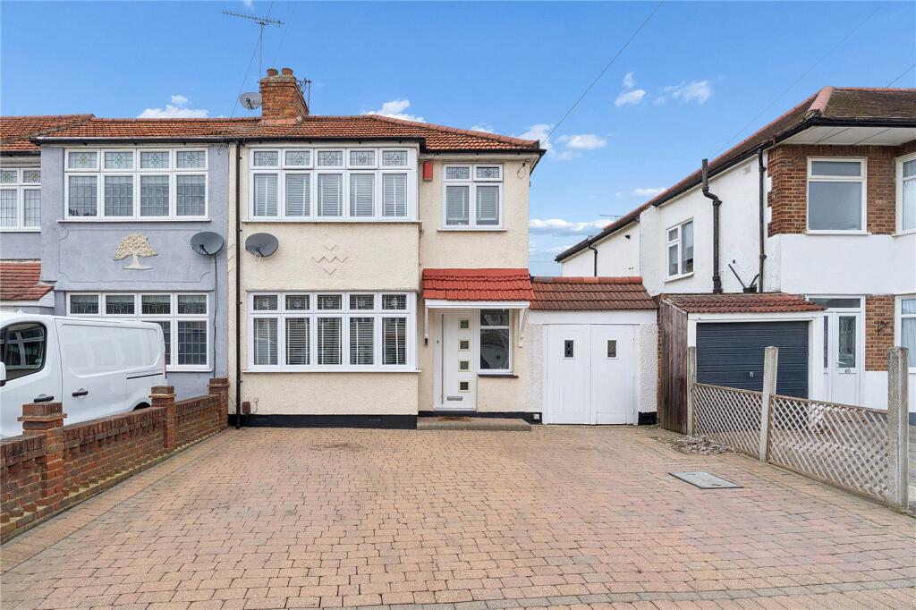 Main image of property: Heather Way, Rise Park, RM1