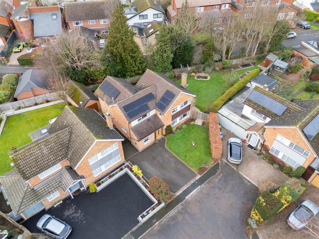 Fairfax Close, Barford, Warwick photo 3