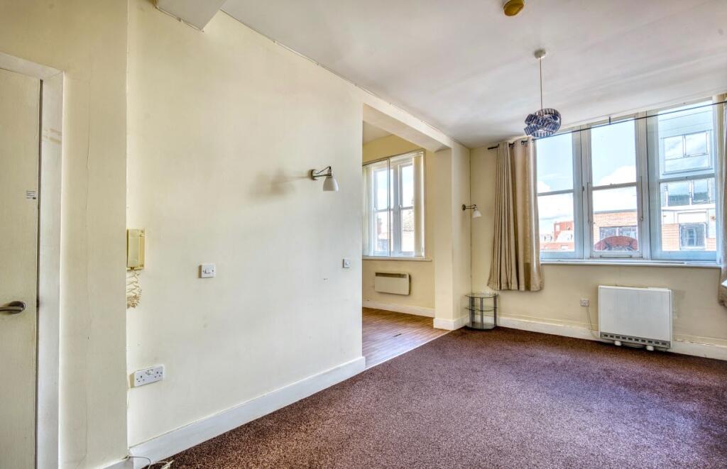 Apartment in Bolton, Greater Manchester - View 3