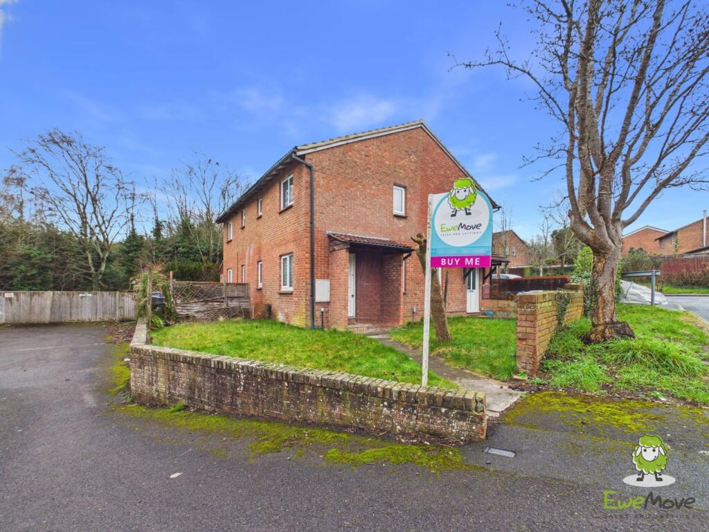 1-bed terraced on Mahler Close, Basingstoke, Hampshire, RG22, £175,000