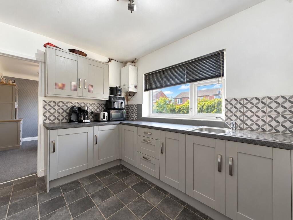 Johnson Road, Prenton, CH43 photo 3
