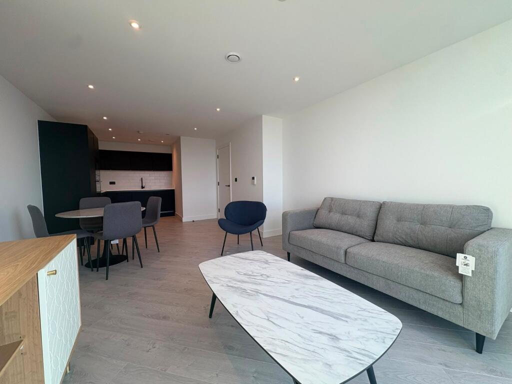 Apartment in Manchester - View 3