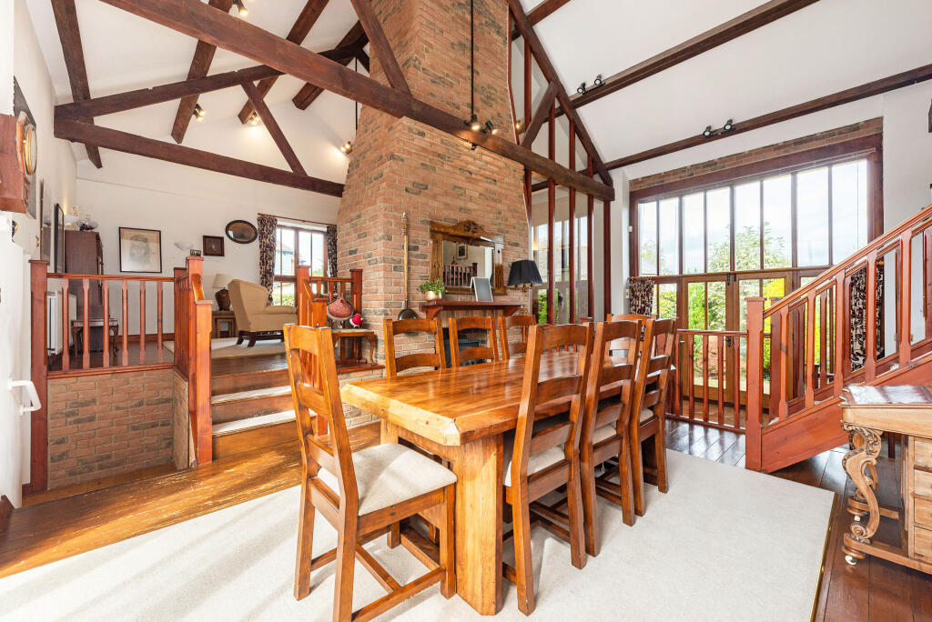 House in Portsmouth - View 4