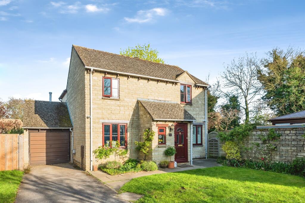 Main image of property: Calais Dene, Bampton