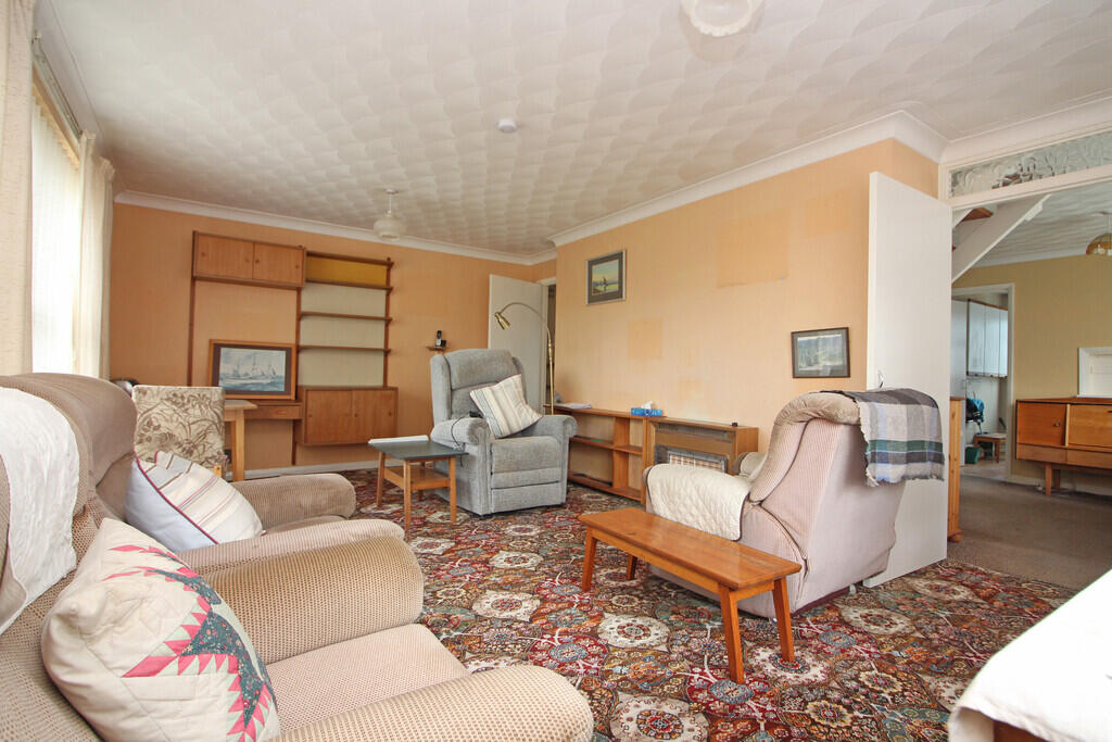 Spurdens Crescent, North Walsham photo 2