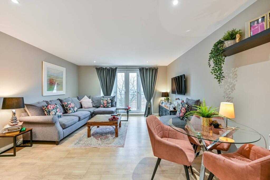 Main image of property: Wexham Road, Slough, SL1