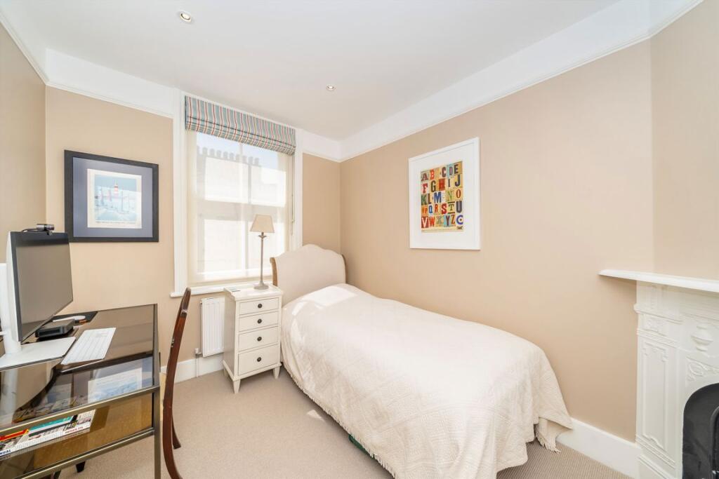Apartment in London - View 4