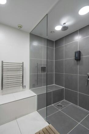 MC4255-6597-HR-2LR.jpg
