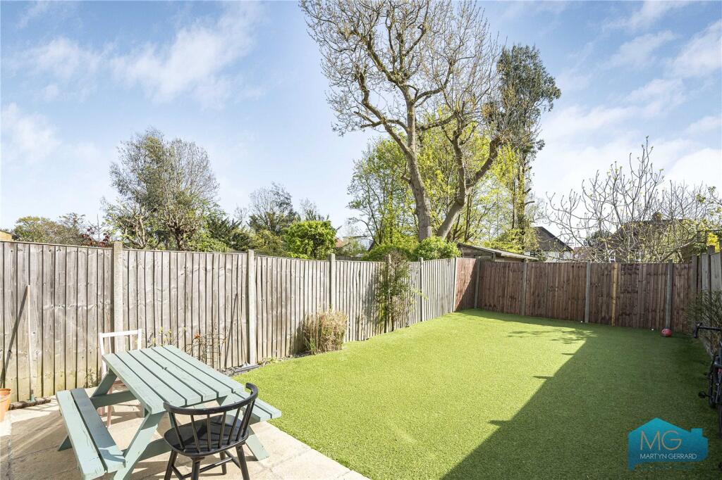 Churchfield Avenue, North Finchley, London, N12 - View 3