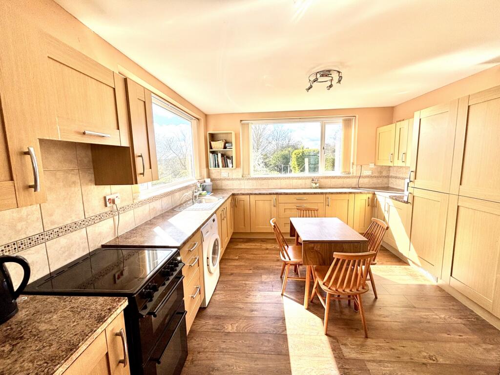 Additional image 8 of Beaconfield, Yeovil, BA20