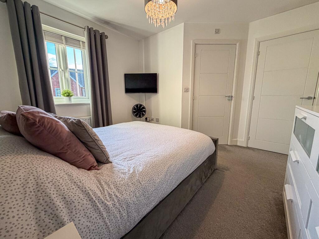 House in South Tyneside, Hebburn - View 4