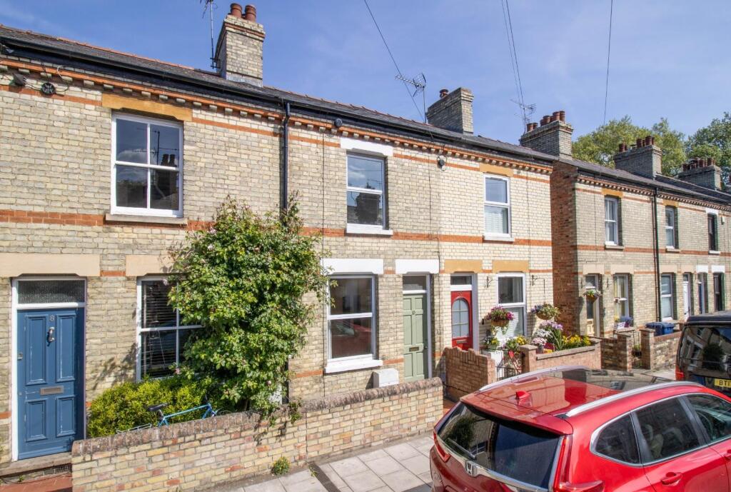 2-bed terraced on Petworth Street, Cambridge, £475,000