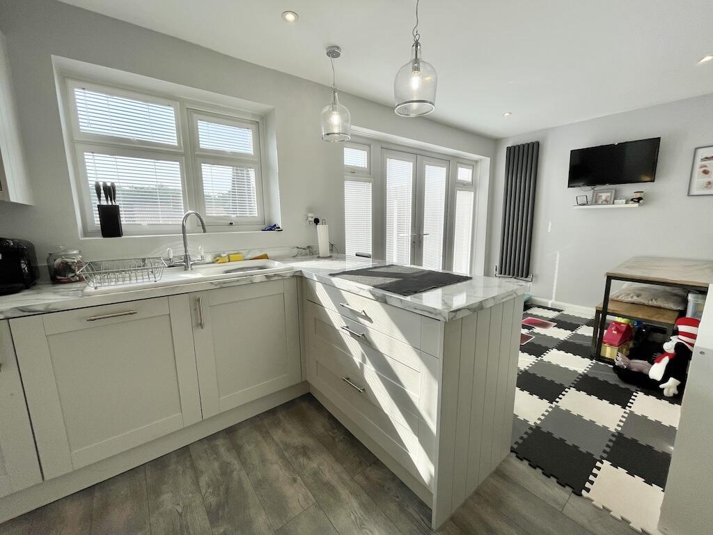 House in Dudley, West Midlands - View 3