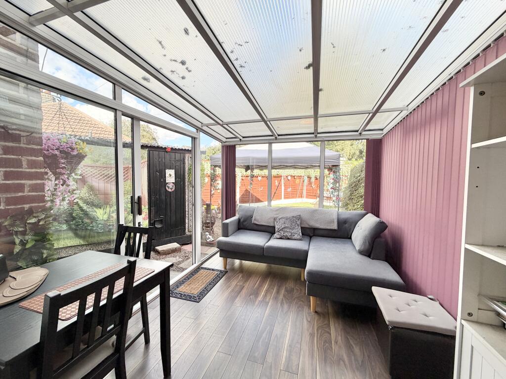 Cleeve Road, Manchester photo 4