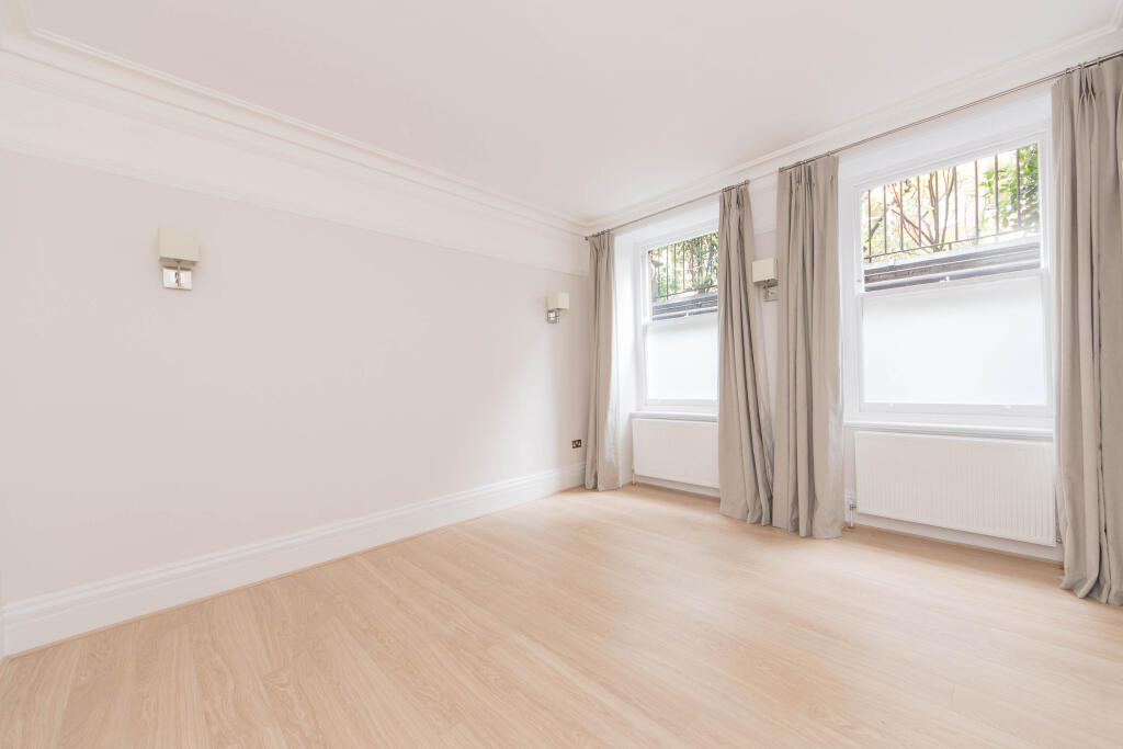 Apartment in London - View 2