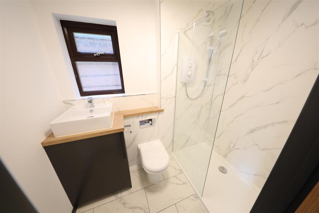 Apartment in Hull, Kingston upon Hull - View 4