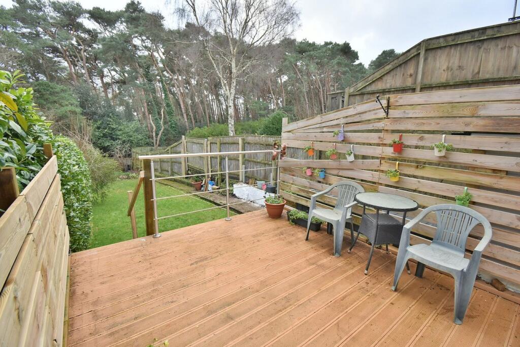 Additional image 20 of Pine Vale Crescent, Bournemouth, BH10