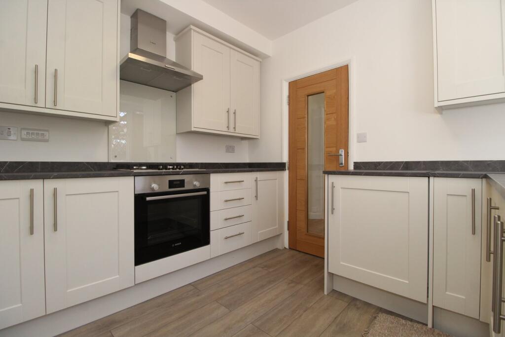 Additional image 10 of Grove Avenue, Harpenden, AL5