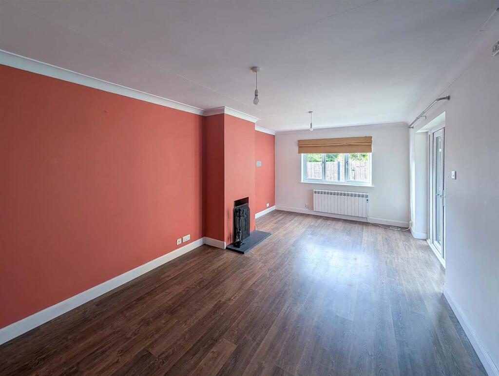 House in East Cambridgeshire, Cheveley - View 3
