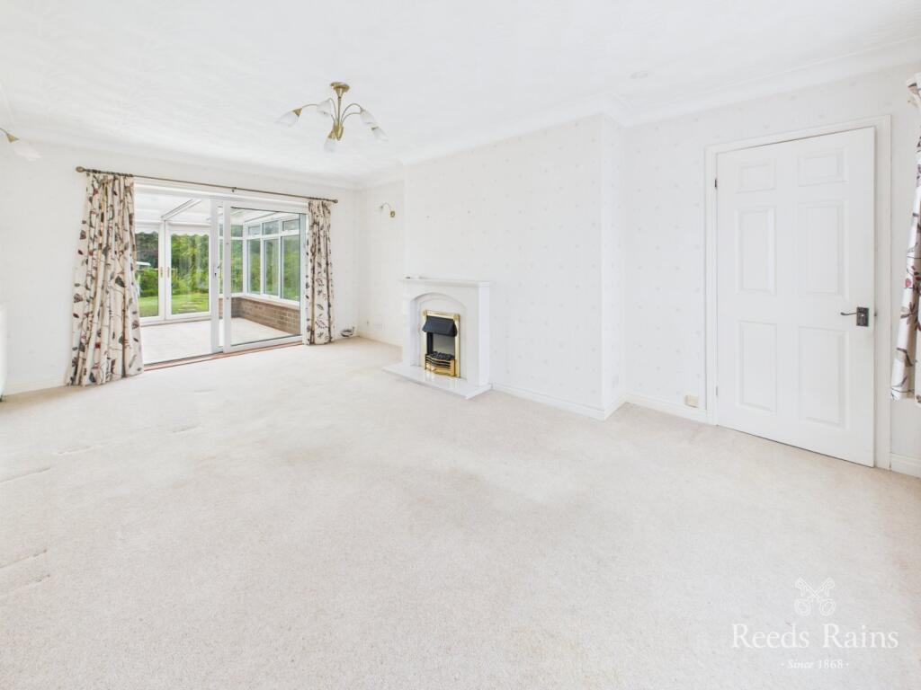 Morton Close, Guisborough, North Yorkshire, TS14 photo 5