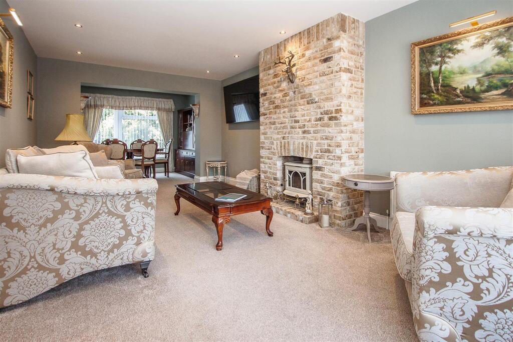 House in Chelmsford - View 2