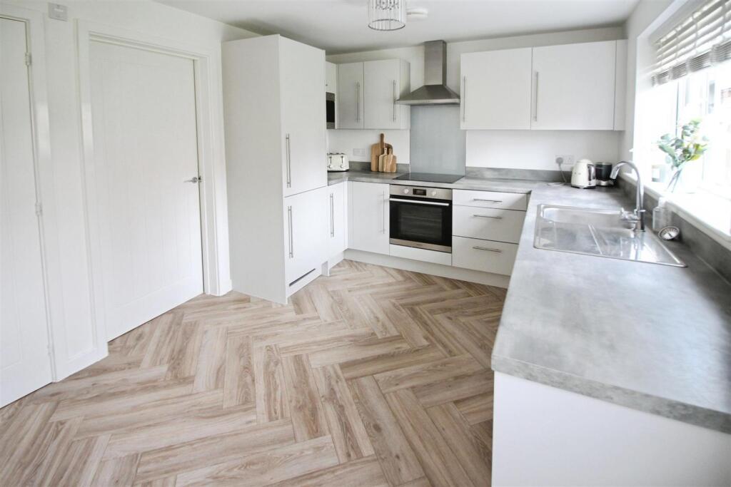 House in Leeds - View 5