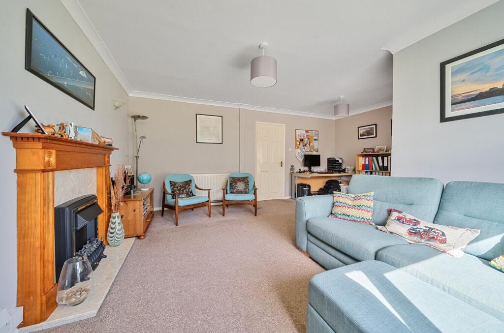 House in Fareham, Hampshire - View 2