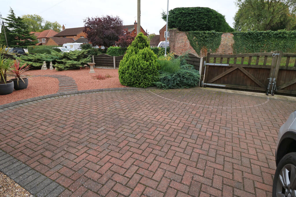 Belton Road, Beltoft photo 3