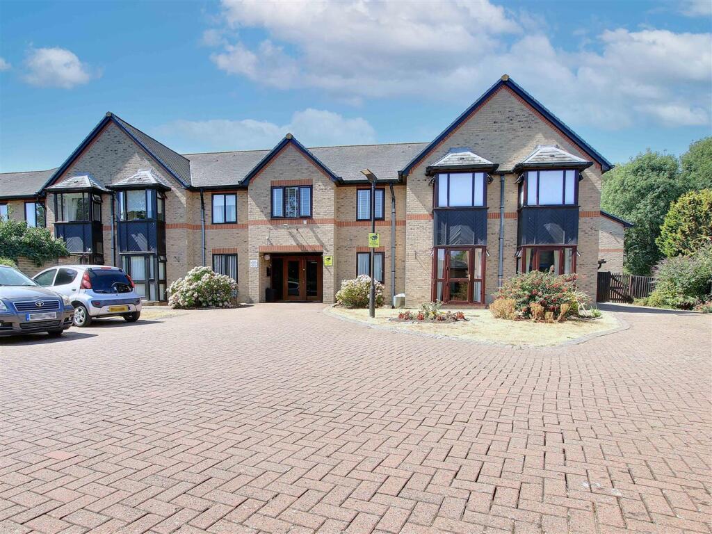 Main image of property: Woodlands, Warboys