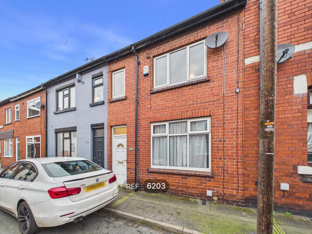 Main image of property: Charles Street, Castleford, WF10 4DZ