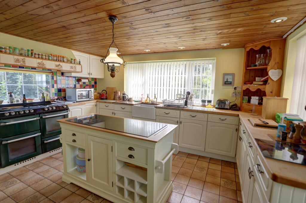 House in York - View 5