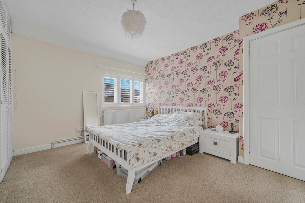House in Twickenham - View 5