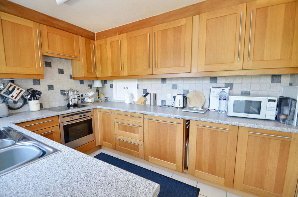 House in Truro - View 4