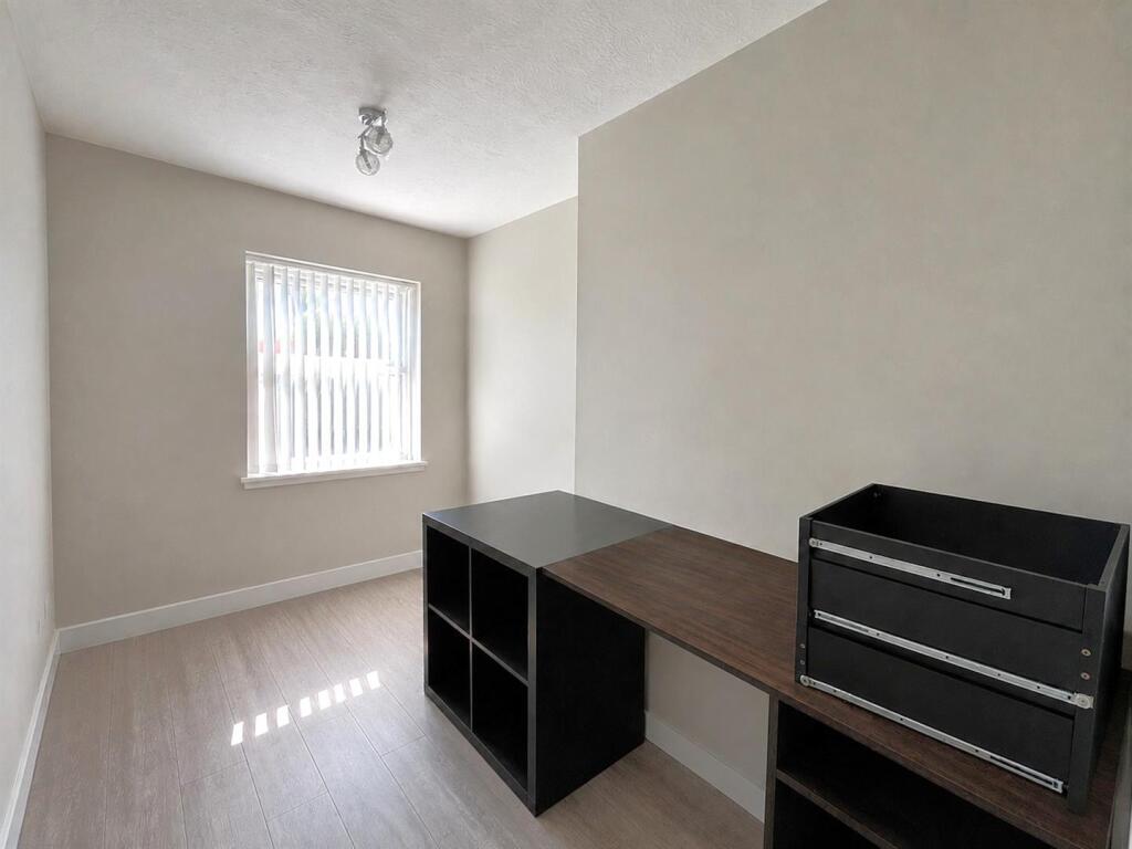 Apartment in Weymouth, Dorset - More