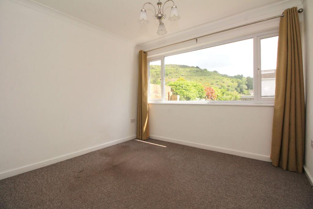 House in Talbot Green, Llantrisant - View 4