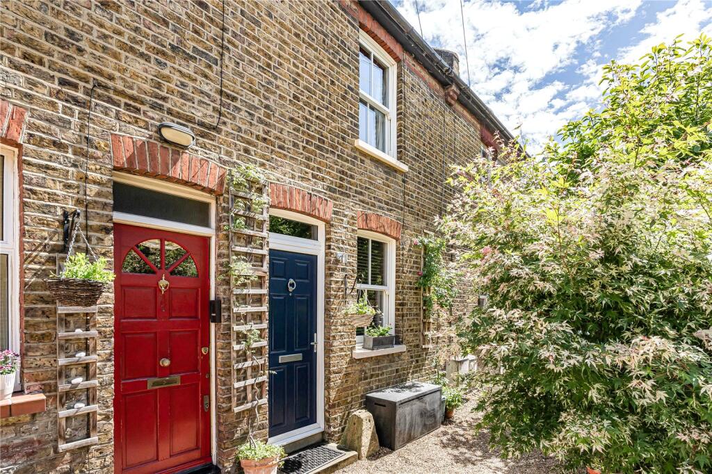 Main image of property: Wrotham Road, London, W13