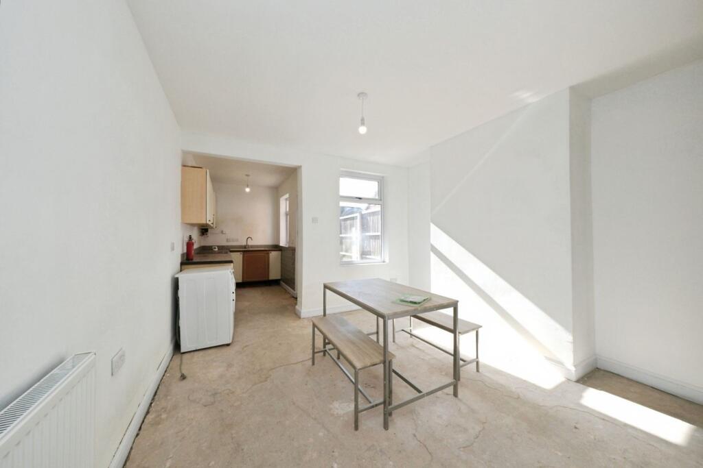 House in Sheffield - View 4