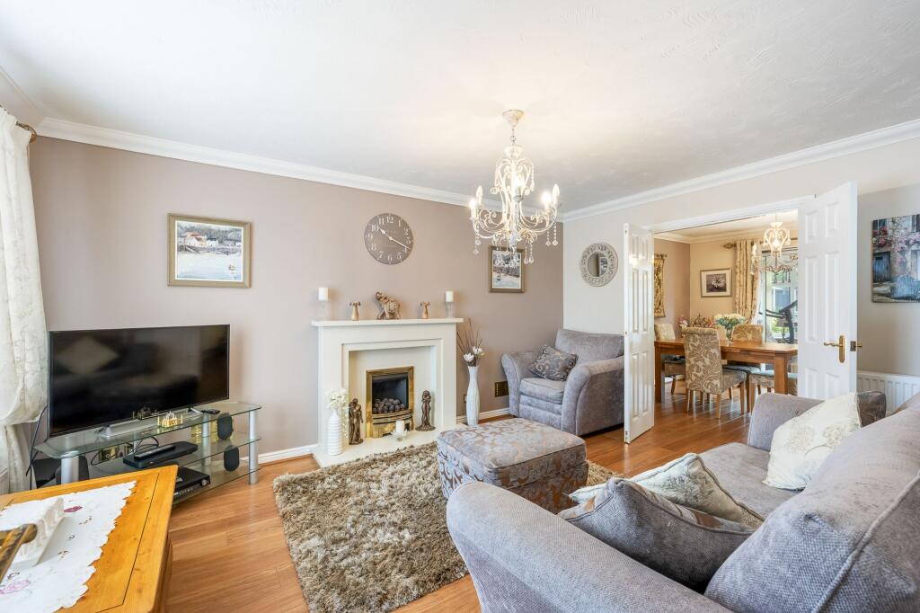 House in Ewloe, Aston Park, Hawarden - View 2