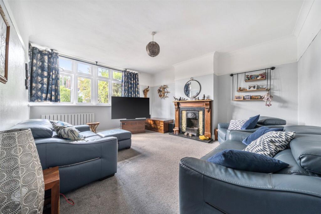 Riefield Road, Eltham photo 4