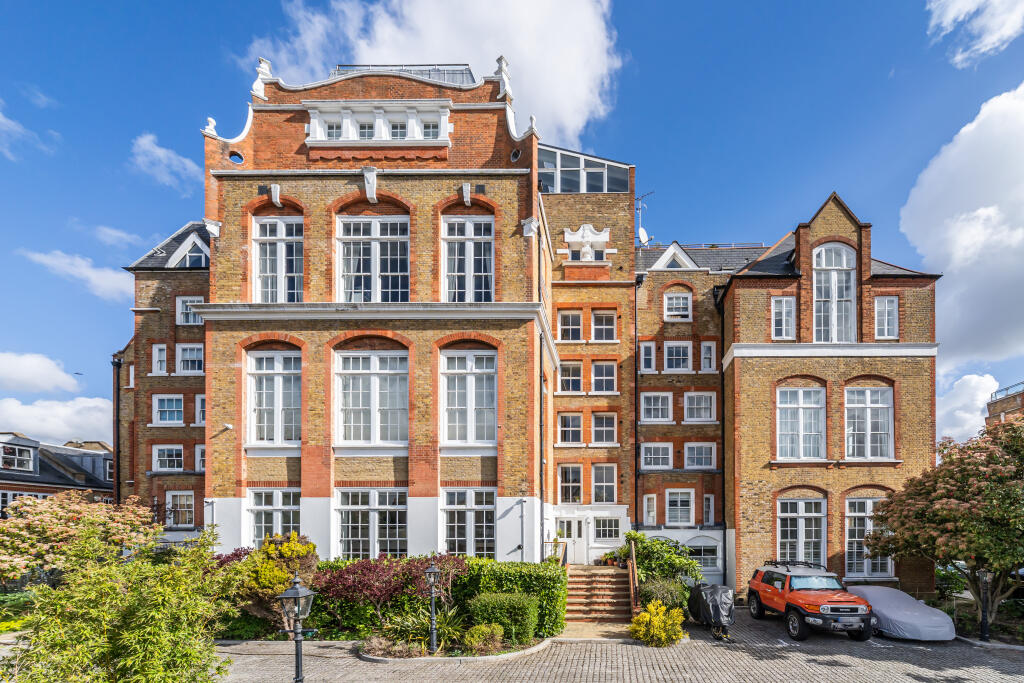 Main image of property: Thackeray Road, London, SW8