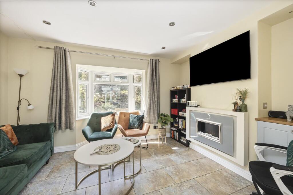 House in Brighton, Hollingbury - More