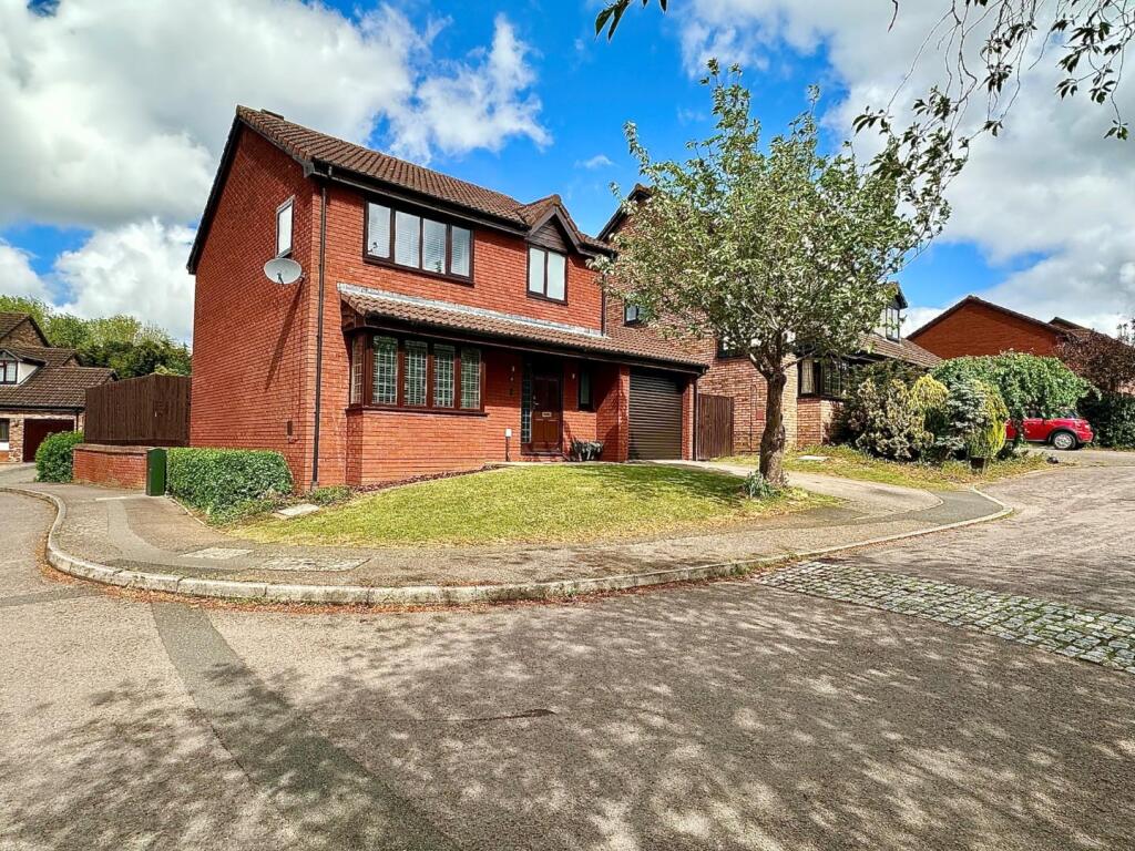 Main image of property: Osprey Rise, East Hunsbury, Northampton NN4