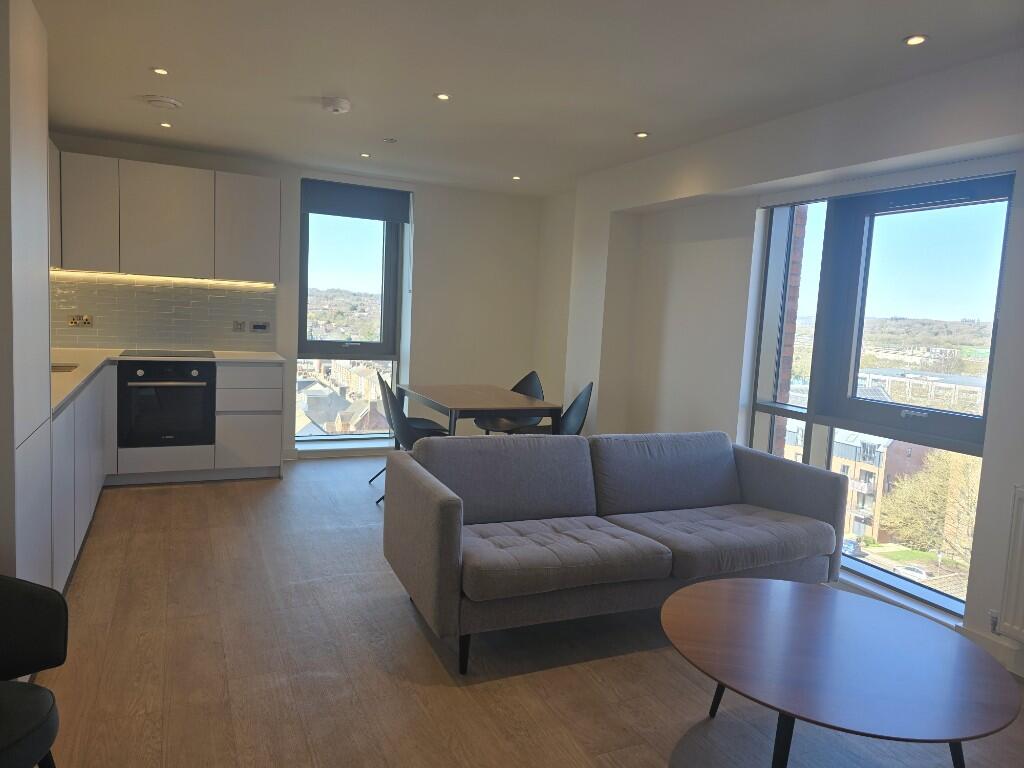 Main image of property: Weldale Street, Reading, Berkshire, RG1