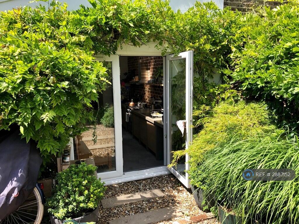 House in London - More