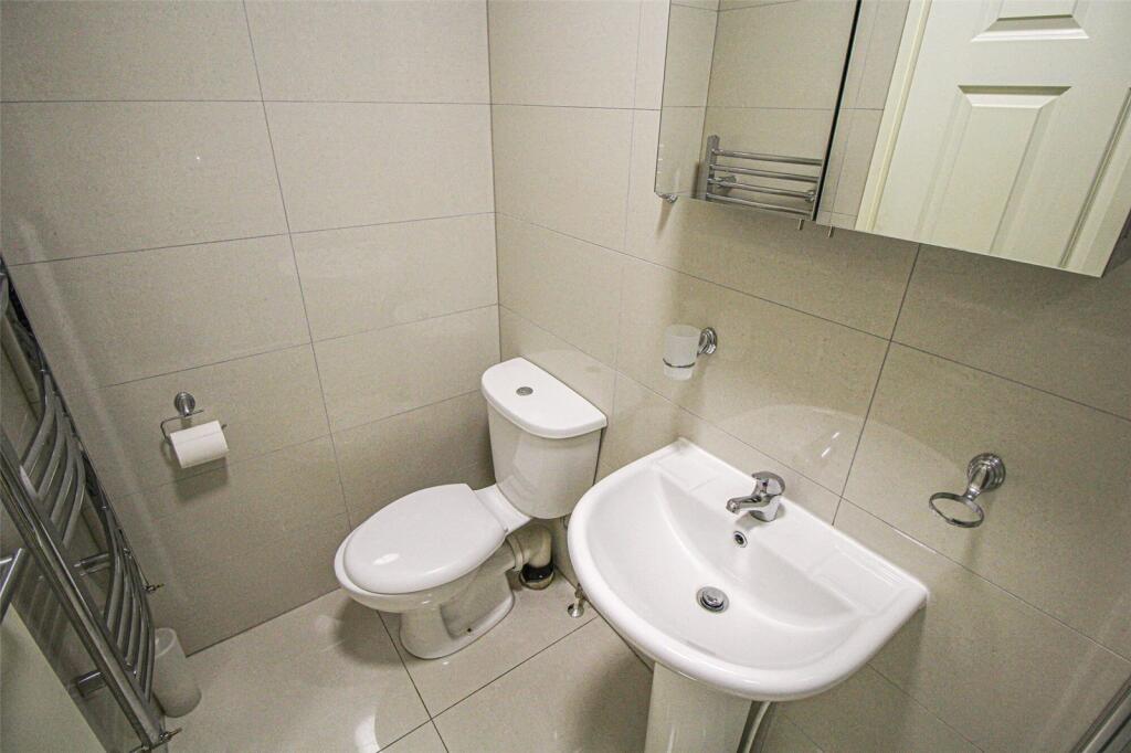 Main image of property: Apt 5, 30 Brudenell Road #565761